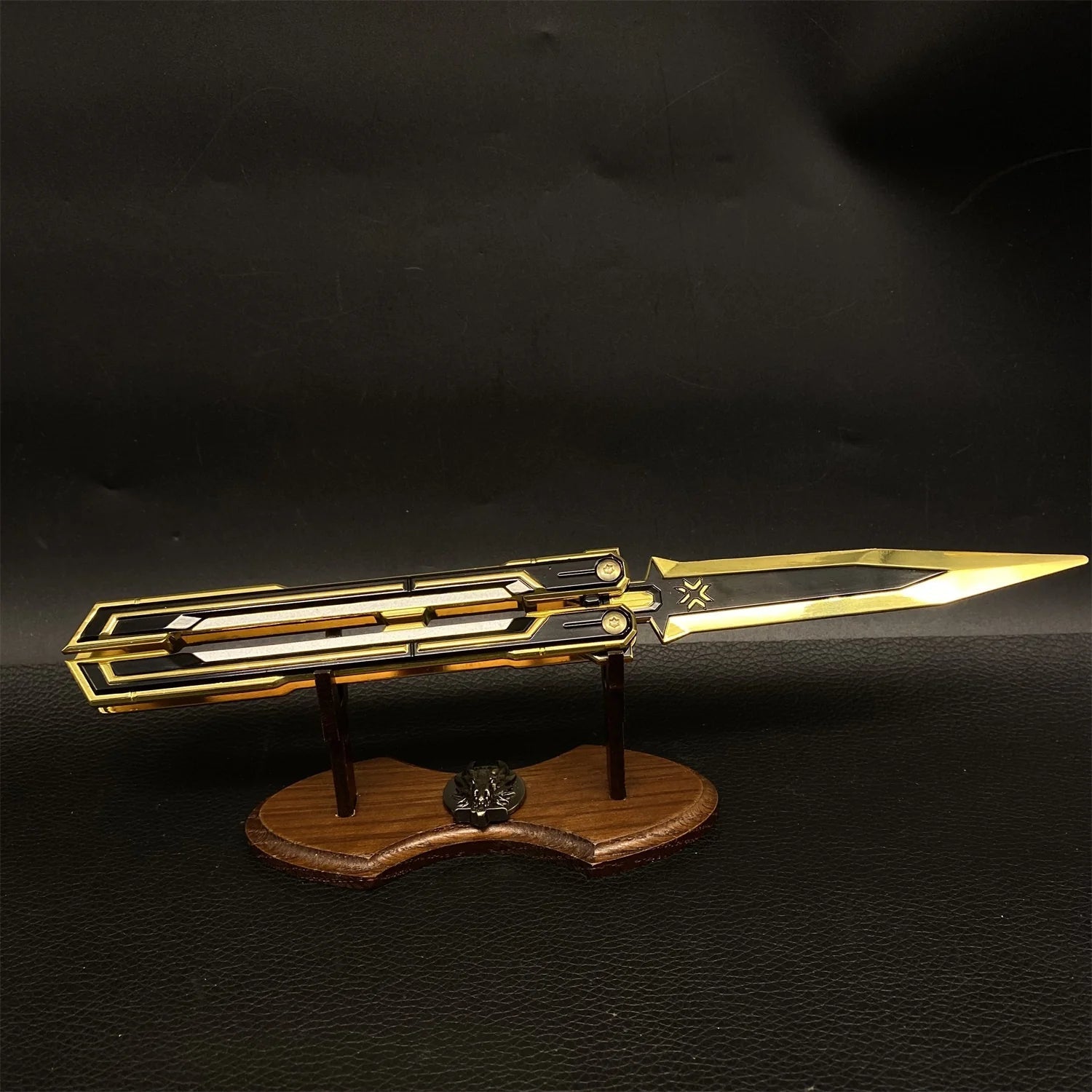 25cm Champion 2026 Knife Metal Replica – Limited Edition Pre-Order Now Live