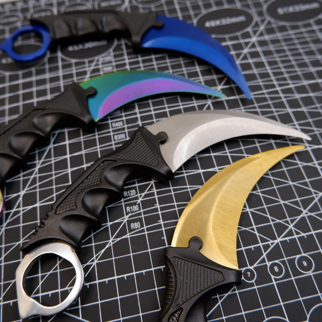 CS:GO Karambit Claw Knife with Holster – multiple colorways including gold, silver, rainbow and blue