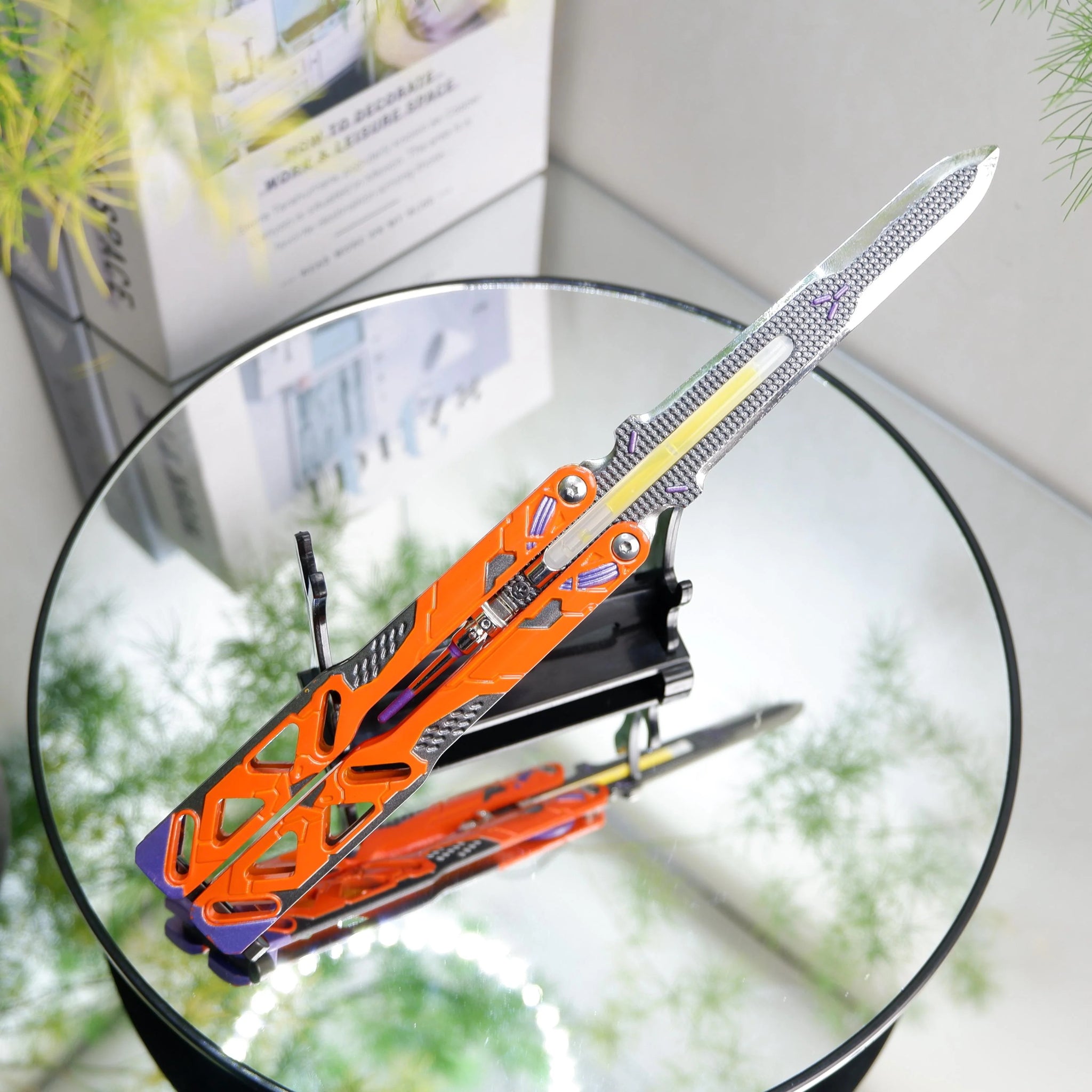 Apex Legends Octane Heirloom Glow Handcrafted – Metal Display Collectible