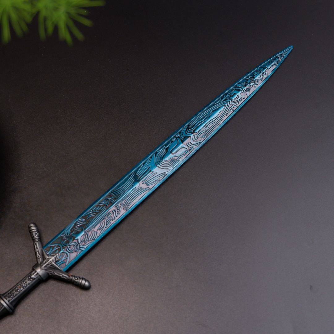 Elden Ring Straight Knight's Sword Greatsword Action Figures Toys Collection Party Supplies Desk Decoration Gift