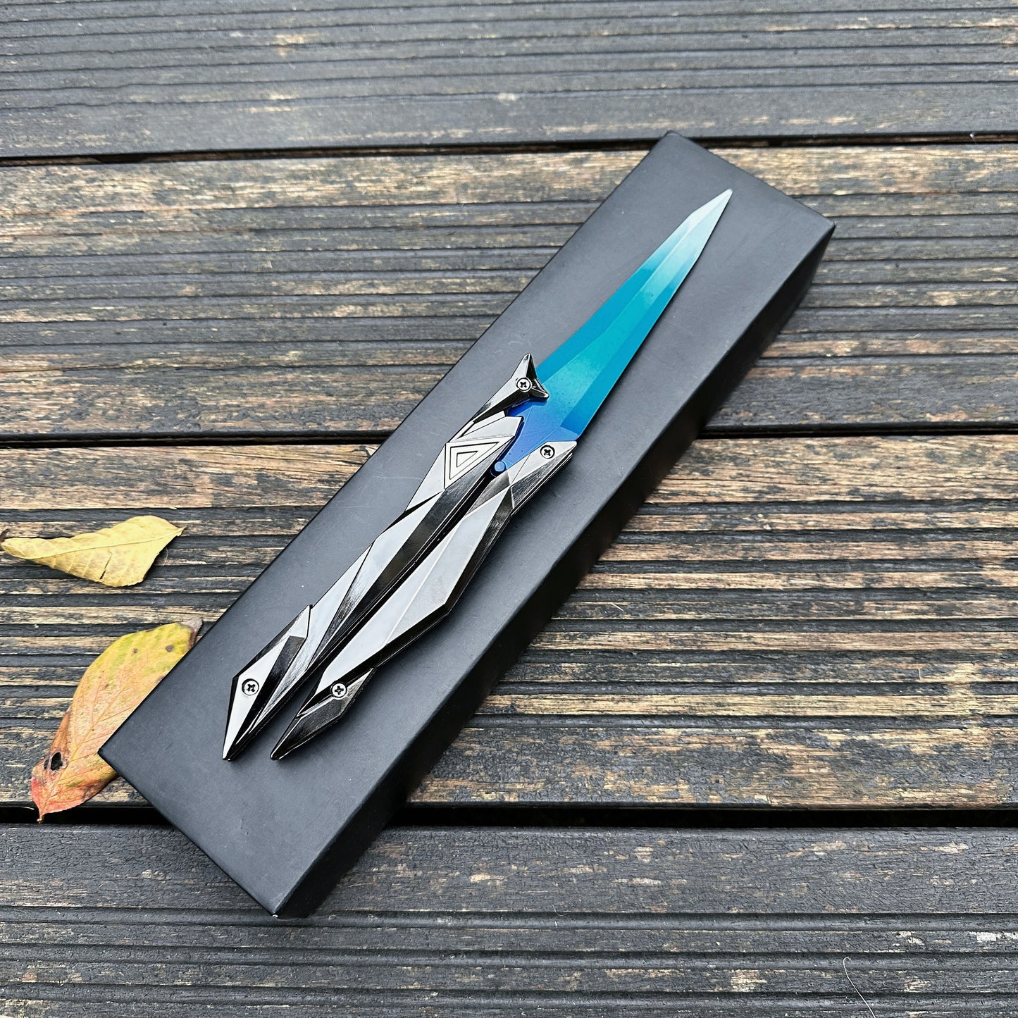 27CM/10.6" High-quality Singularity 2.0 Butterfly Knife Metal Replica