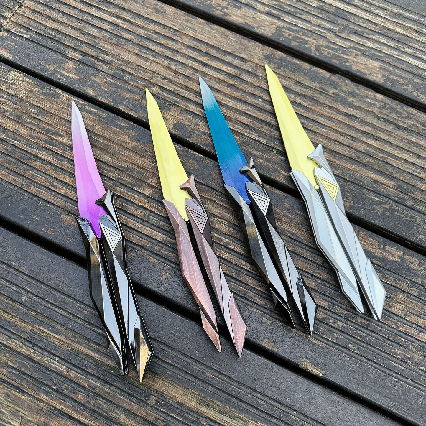 27CM/10.6" High-quality Singularity 2.0 Butterfly Knife Metal Replica