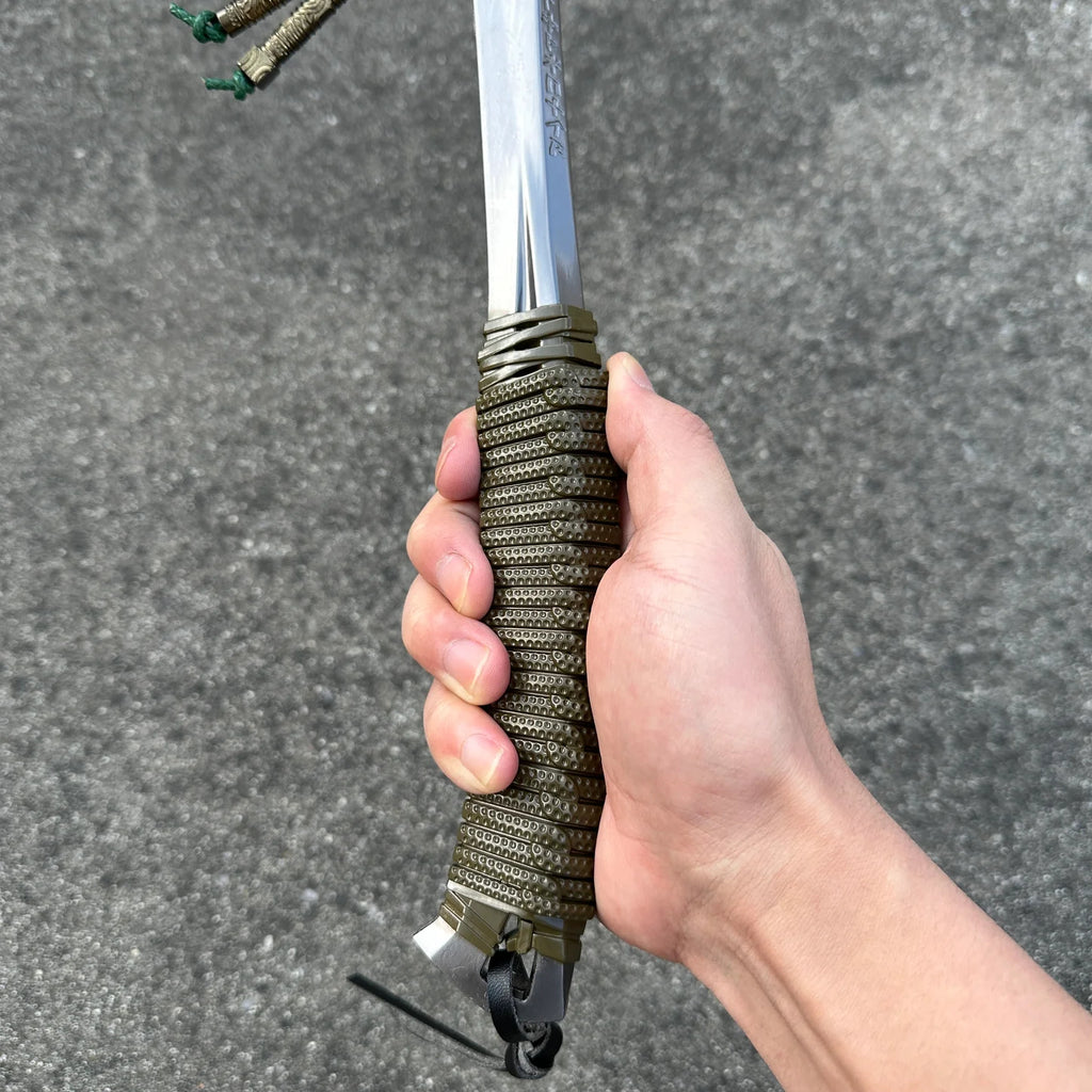 35cm/13.8 Bloodhound Heirloom Metal Replica