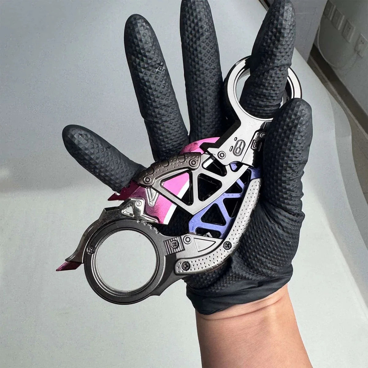 Apex Legends Raptor General Heirloom – Metal Display Collectible