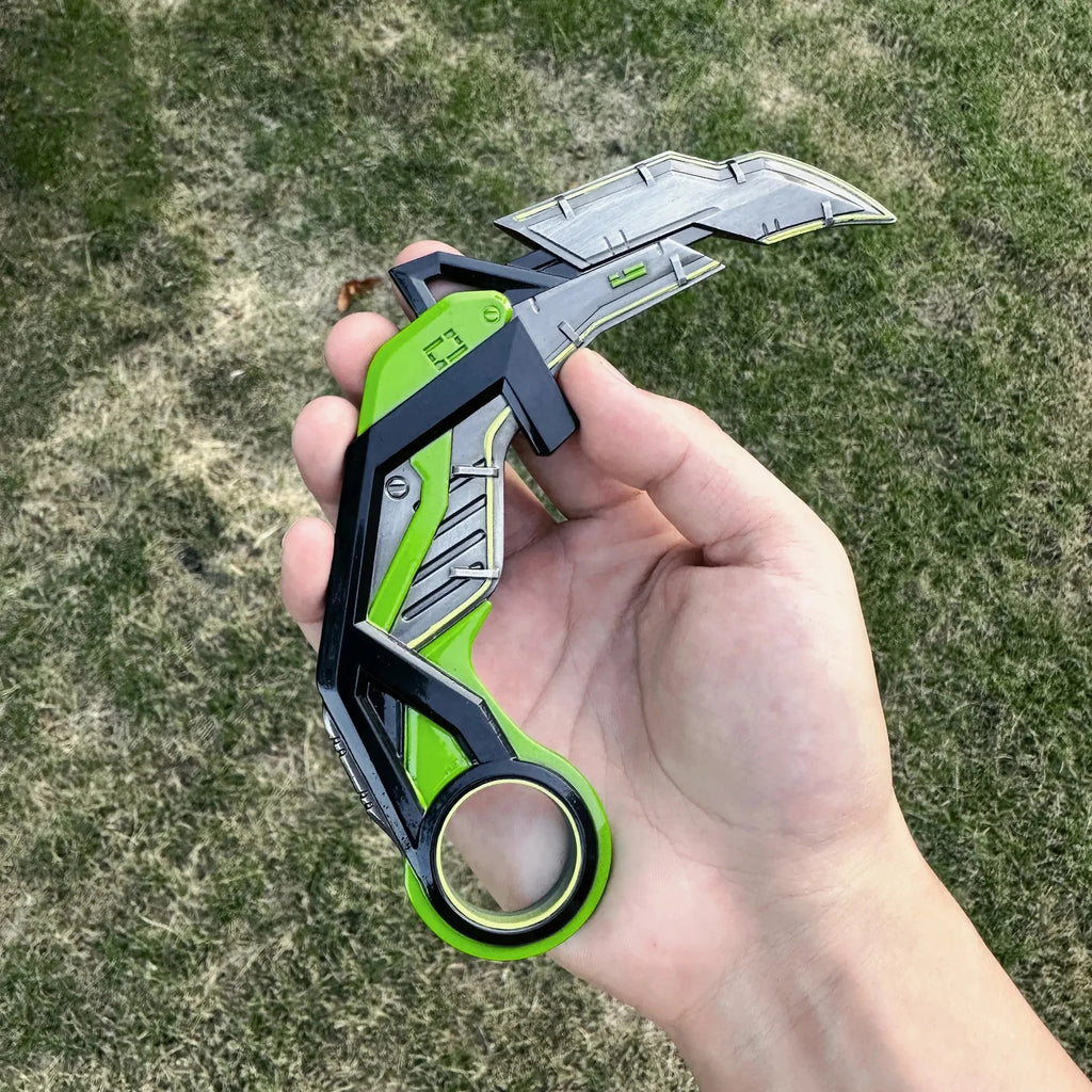 Best Quality Game Karambit IRL Metal Replica For Collection