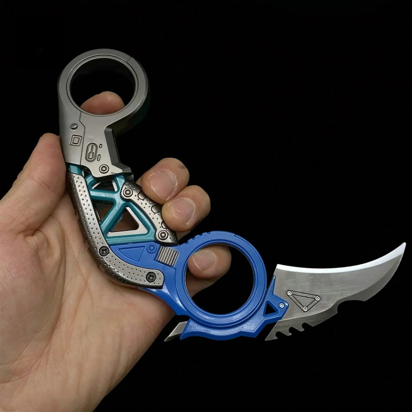 Best Quality Game Karambit IRL Metal Replica For Collection