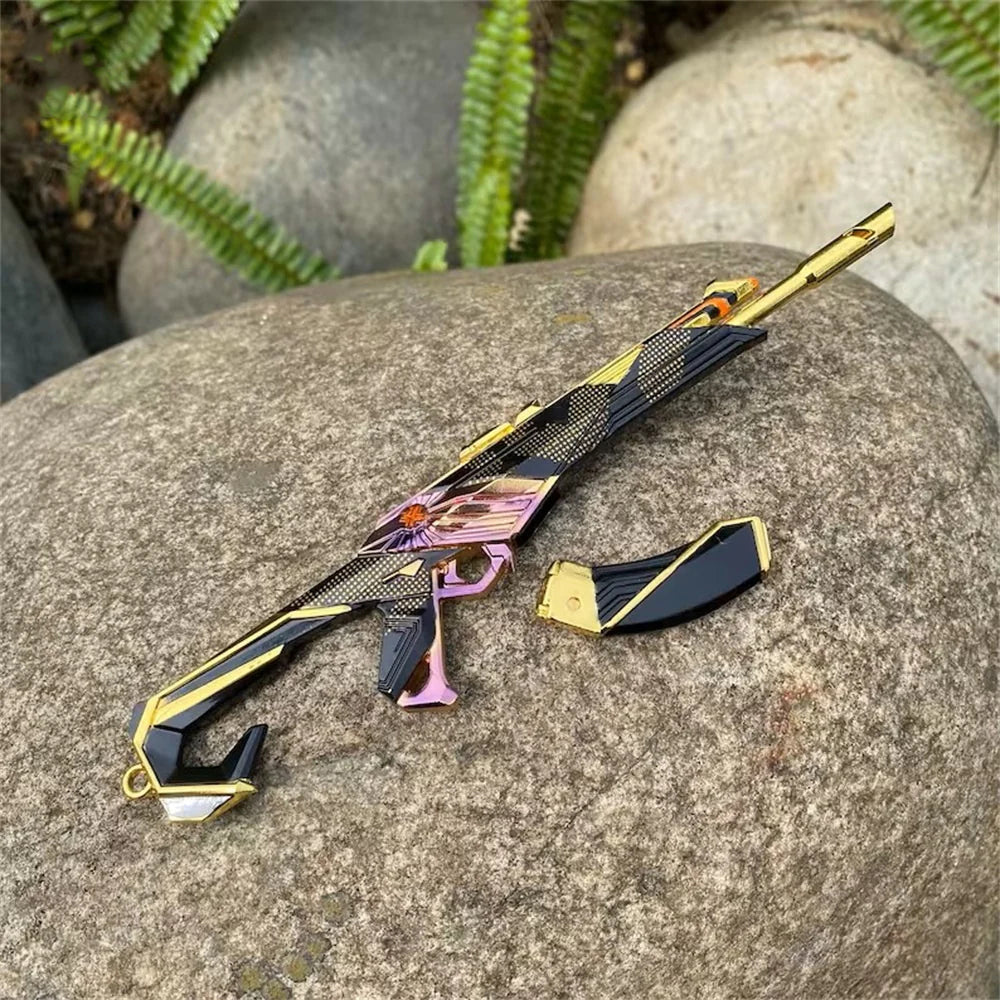 Champion 2023 Kunai & Champion Vandal Metal Replica