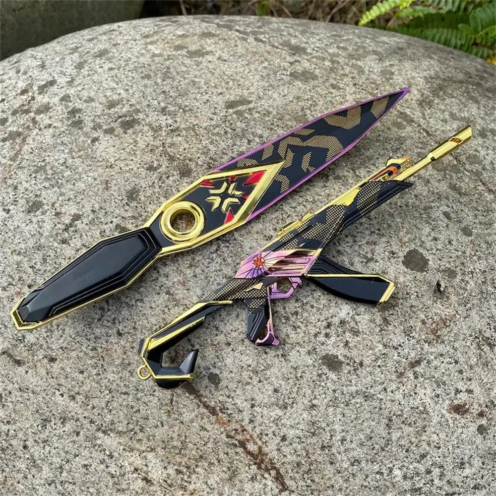Champion 2023 Kunai & Champion Vandal Metal Replica