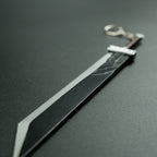 Final Fantasy Cloud Buster Sword Metal Keychain – Zinc Alloy RPG Mini Sword Bag Charm Collectible