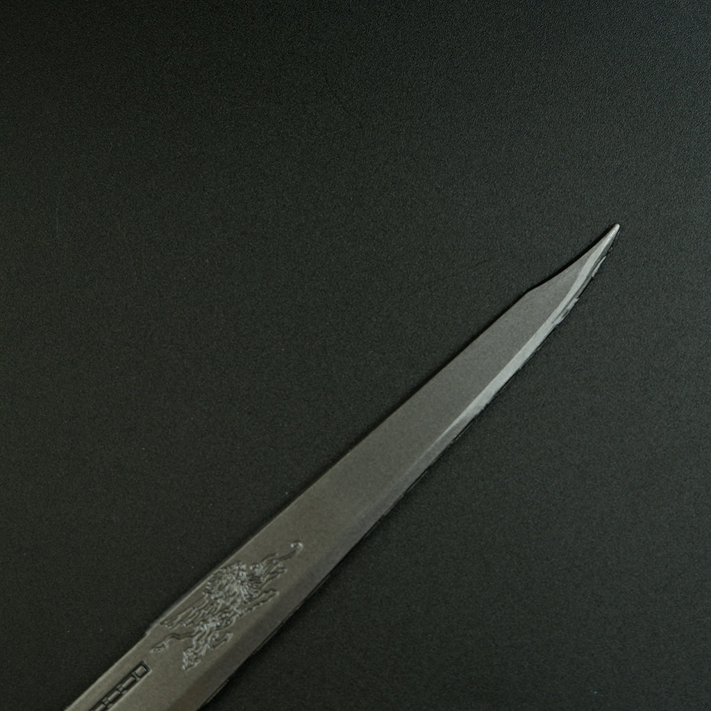 Final Fantasy RPG Weapon Miniature Set – Buster Sword, Invictus & Gunblade Zinc Alloy Display Collectible
