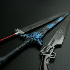 Final Fantasy RPG Weapon Miniature Set – Buster Sword, Invictus & Gunblade Zinc Alloy Display Collectible
