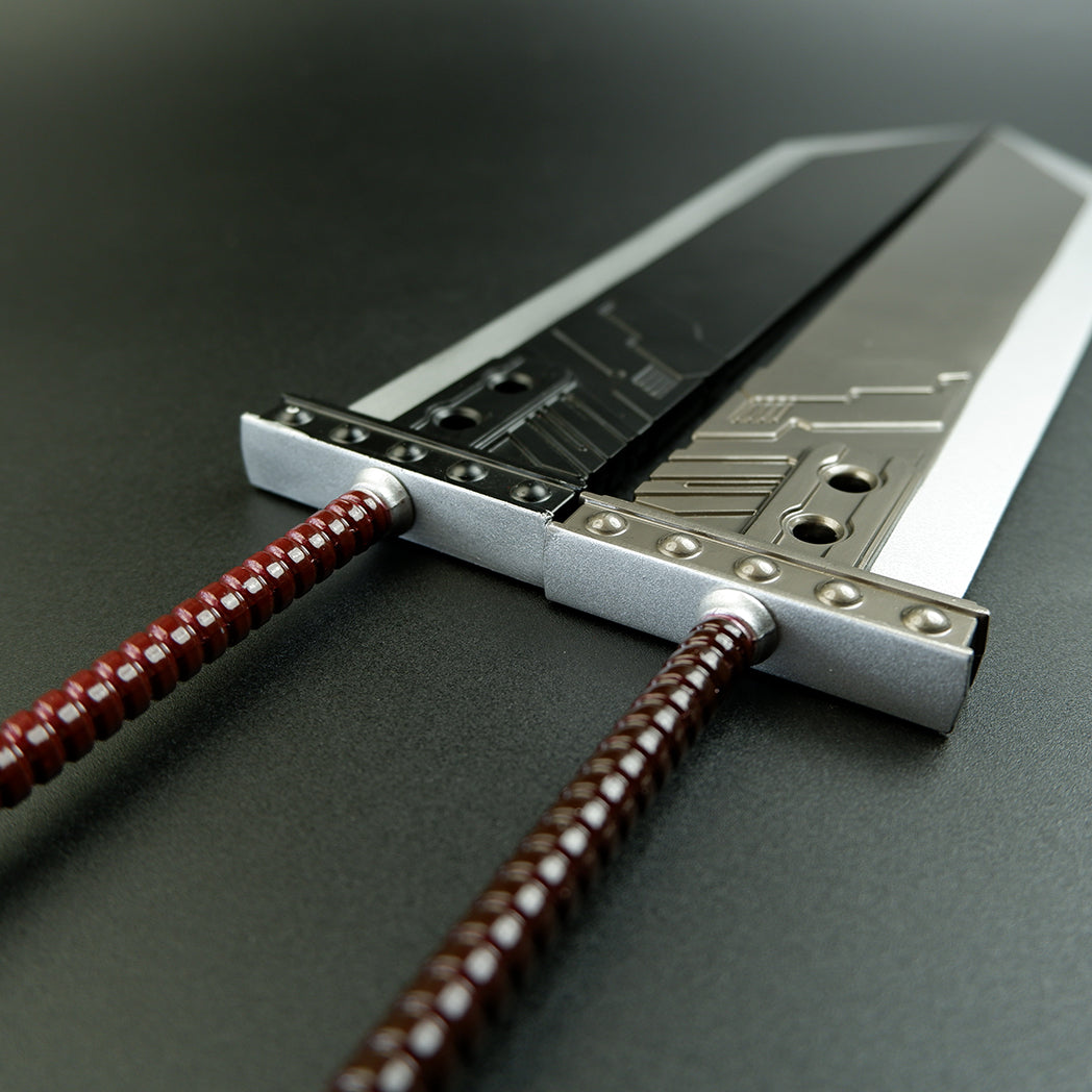 Final Fantasy VII Cloud Strife Buster Sword 35cm Metal Replica – FF7 Remake Display Collectible