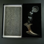 Hand-forging Re8 Chris Karambit Sharp Blade Stainless Steel Replica