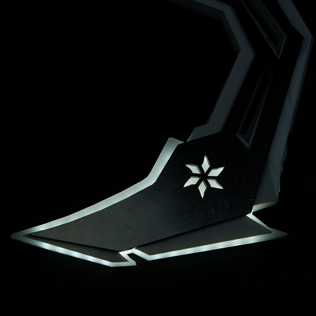 Valorant VCT 2025 Karambit Glowing Replica – LED Illuminating Cosplay Display Collectible