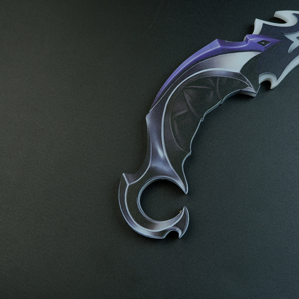 Valorant Reaver 2.0 Karambit LED Glowing Replica 25cm – USB Rechargeable Blue Light Cosplay Collectible