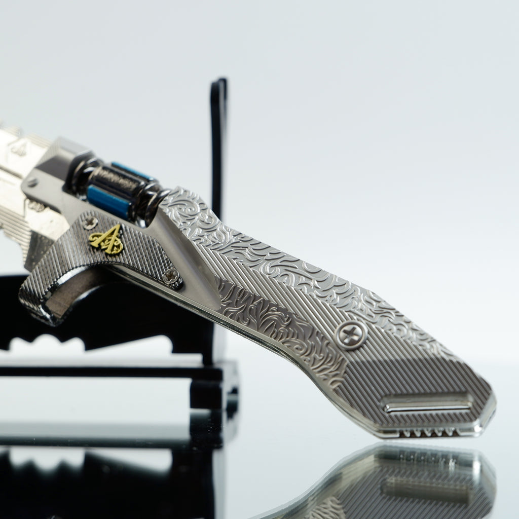 Valorant Sovereign Knife 22cm Metal Replica with Sheath & Stand – Zinc Alloy Celestial Engraved Dagger Collectible