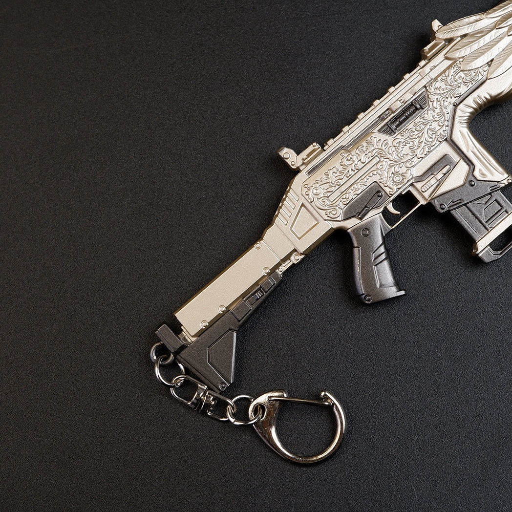 Apex Legends VK-47 Flatline Gold Legendary Skin 16cm Metal Keychain – Electroplated Zinc Alloy Replica