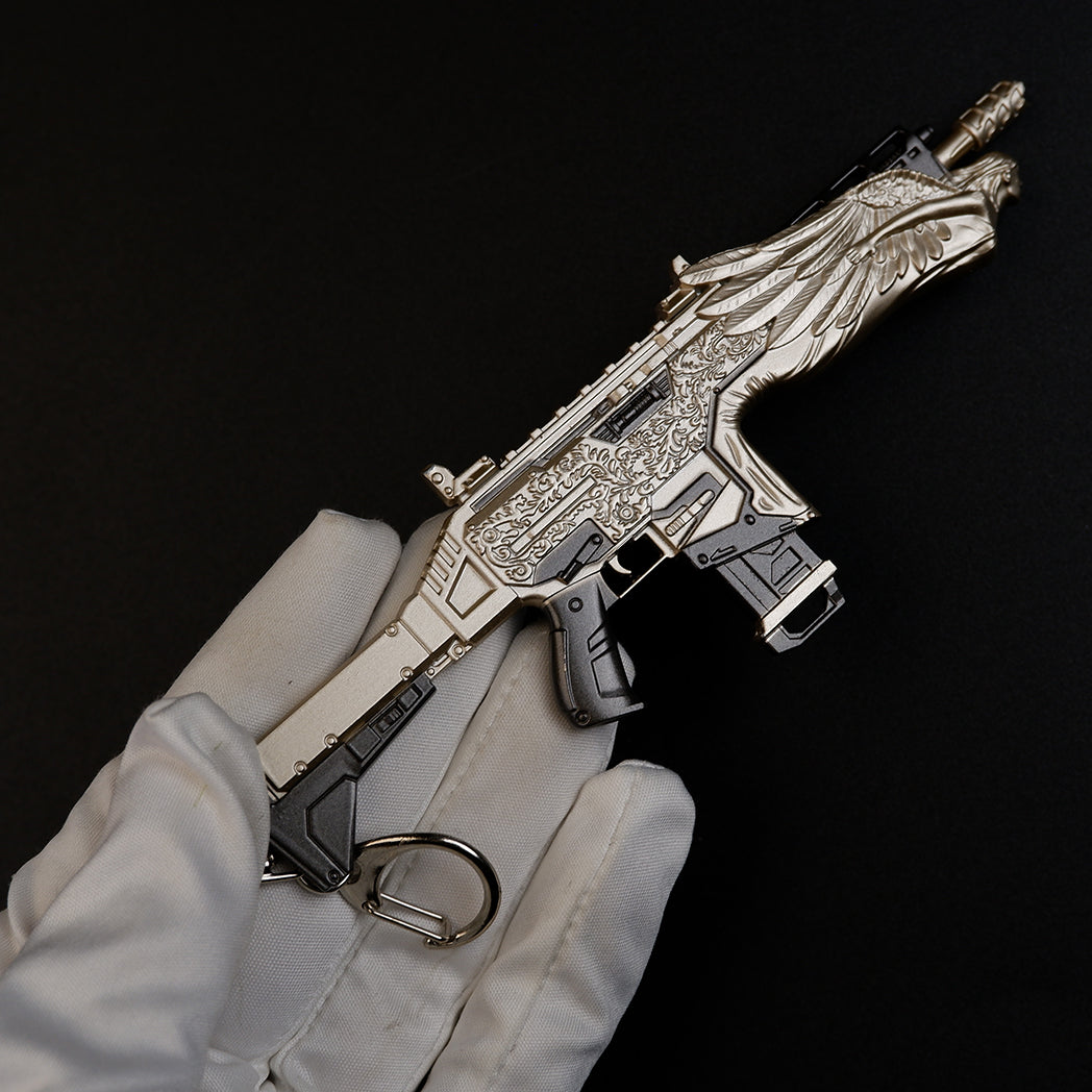 Apex Legends VK-47 Flatline Gold Legendary Skin 16cm Metal Keychain – Electroplated Zinc Alloy Replica