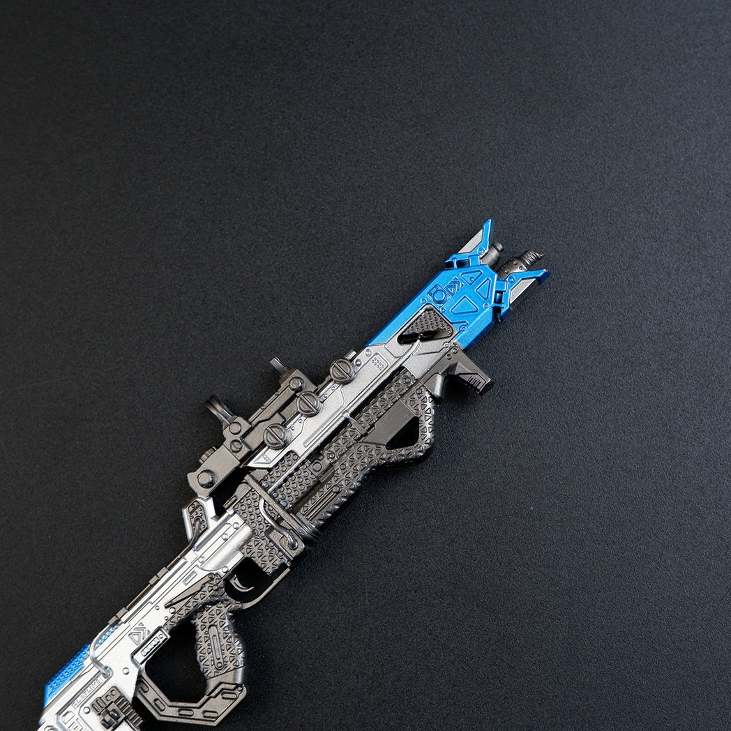 Apex Legends Volt SMG 16cm Metal Keychain – Zinc Alloy Energy Gun Cyber Blue Replica Collectible