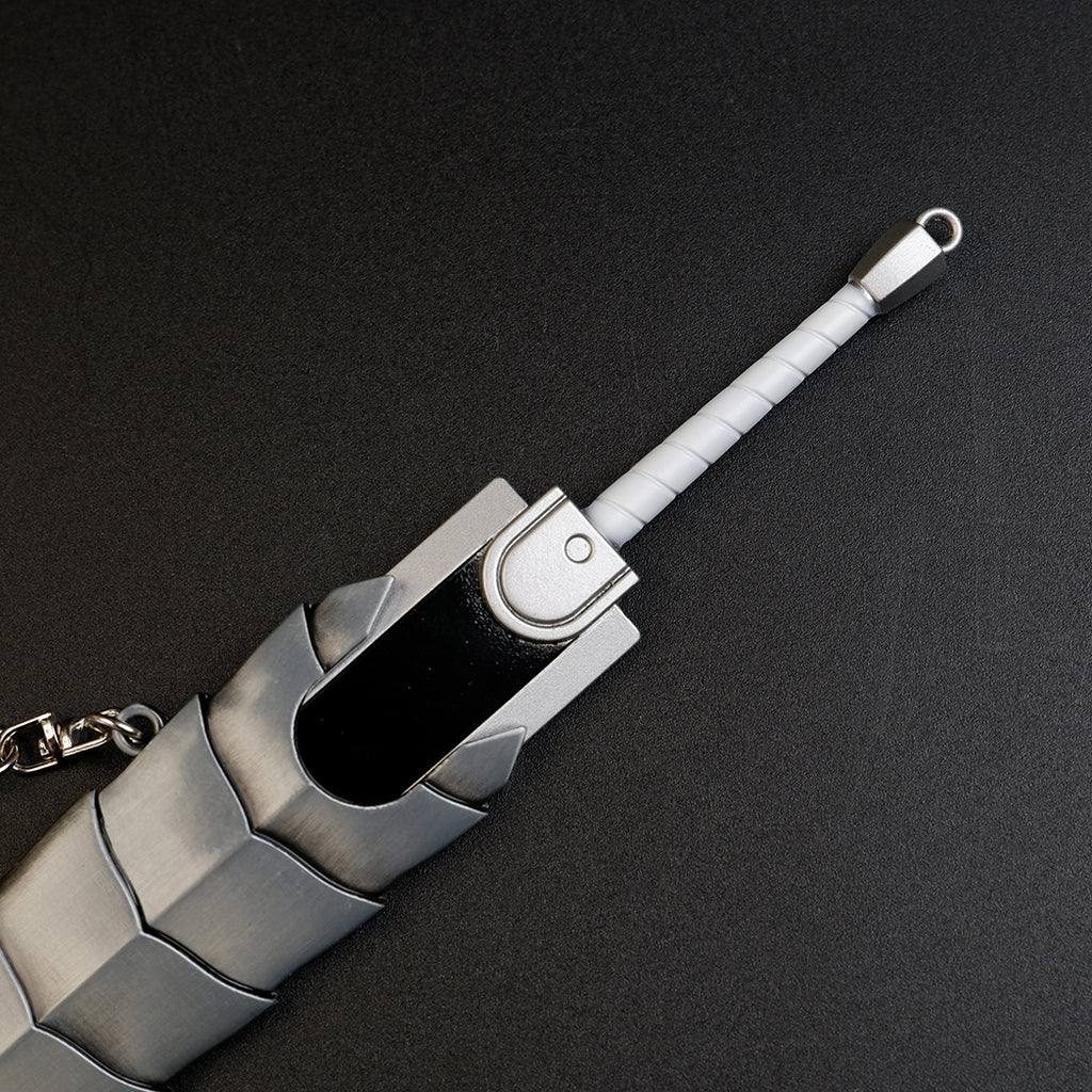 Berserk Guts Dragon Slayer Greatsword 17cm Metal Keychain with Scabbard – Zinc Alloy Anime Replica Collectible