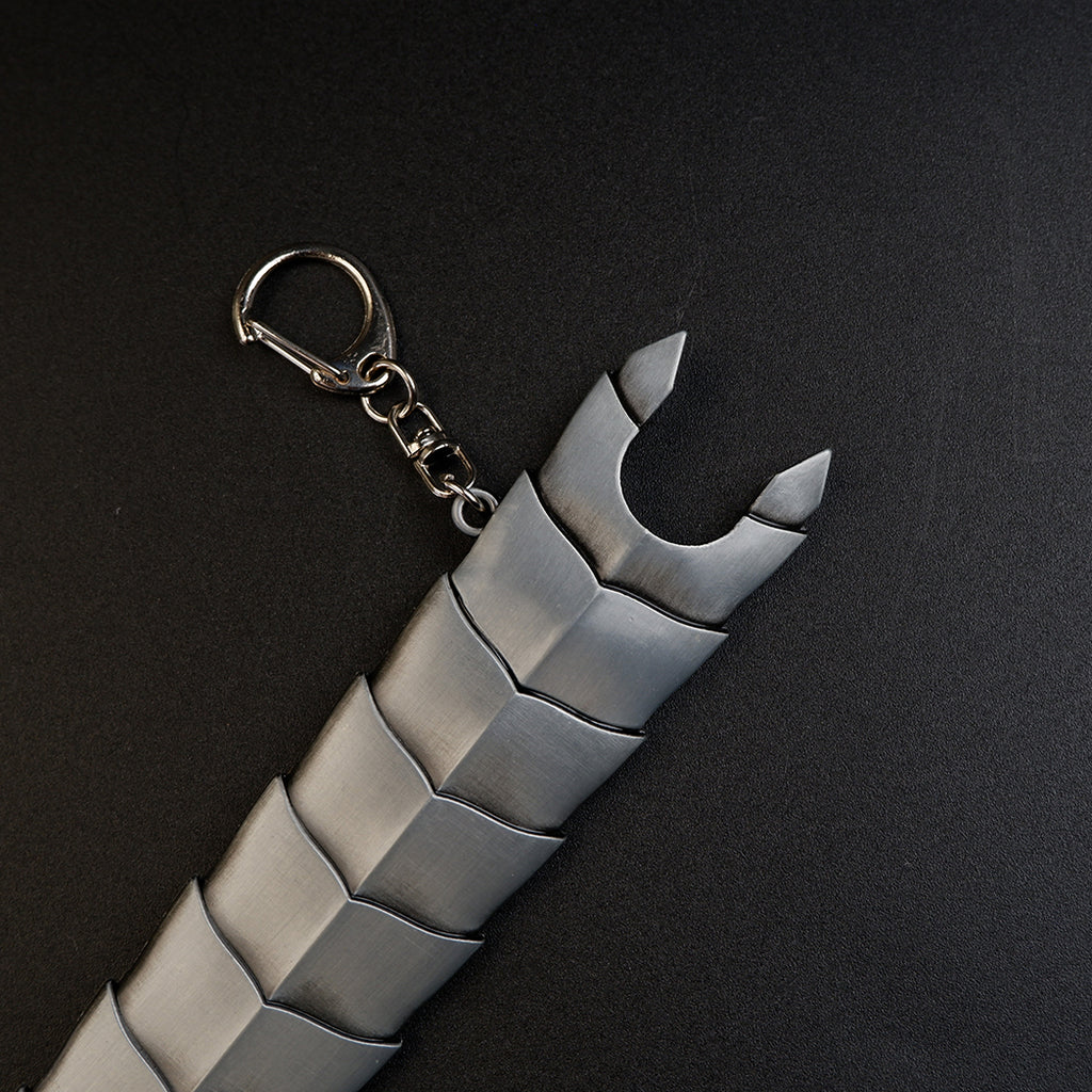 Berserk Guts Dragon Slayer Greatsword 17cm Metal Keychain with Scabbard – Zinc Alloy Anime Replica Collectible