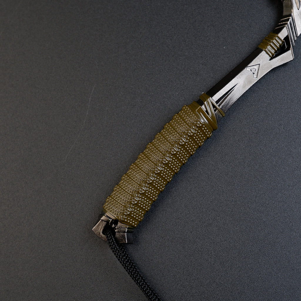 Apex Legends Bloodhound Heirloom Raven's Bite 16cm Metal Replica – Zinc Alloy Raven Skull Tomahawk Axe Collectible