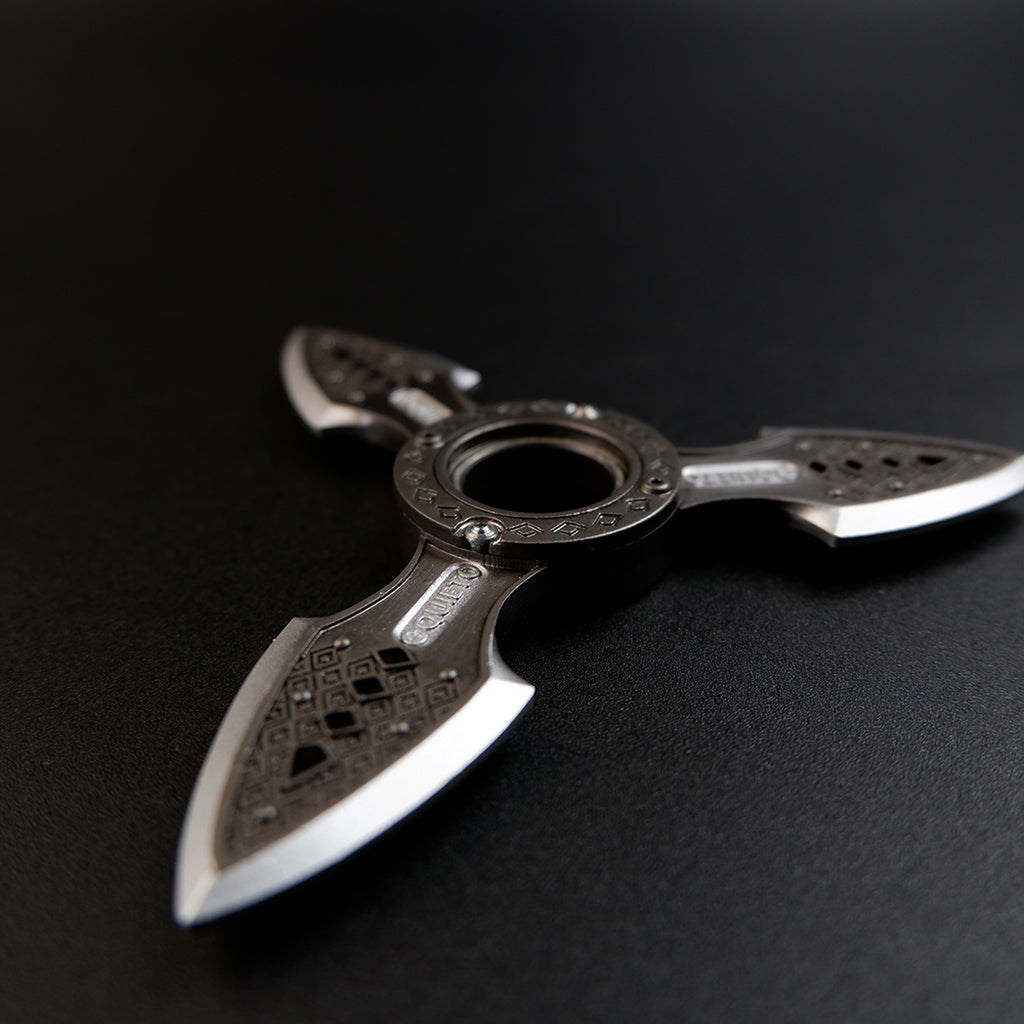 Apex Legends Wraith Heirloom Shuriken Fidget Spinner - Premium Metal Three-Blade Gyro Toy Model, Antique Engraved & Cyber Neon Styles for Gamers