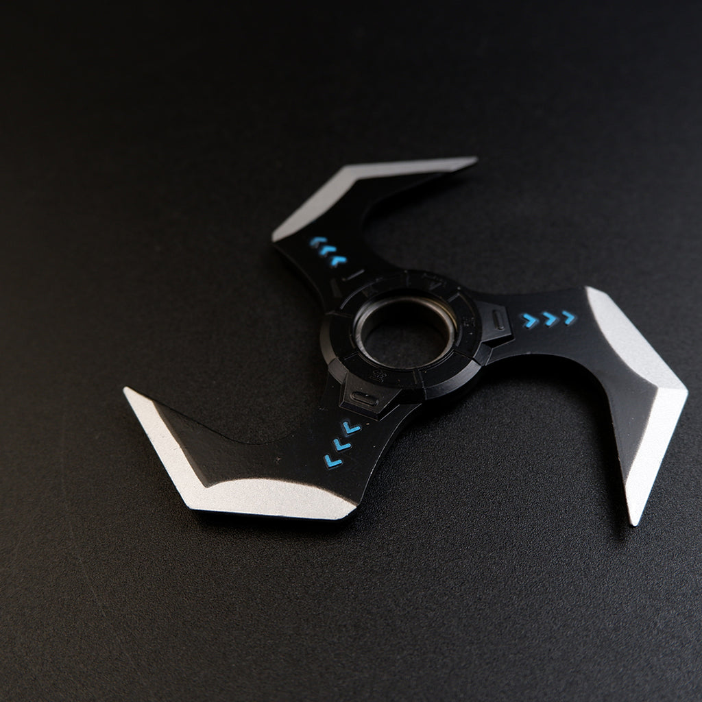 Apex Legends Wraith Heirloom Shuriken Fidget Spinner - Premium Metal Three-Blade Gyro Toy Model, Antique Engraved & Cyber Neon Styles for Gamers