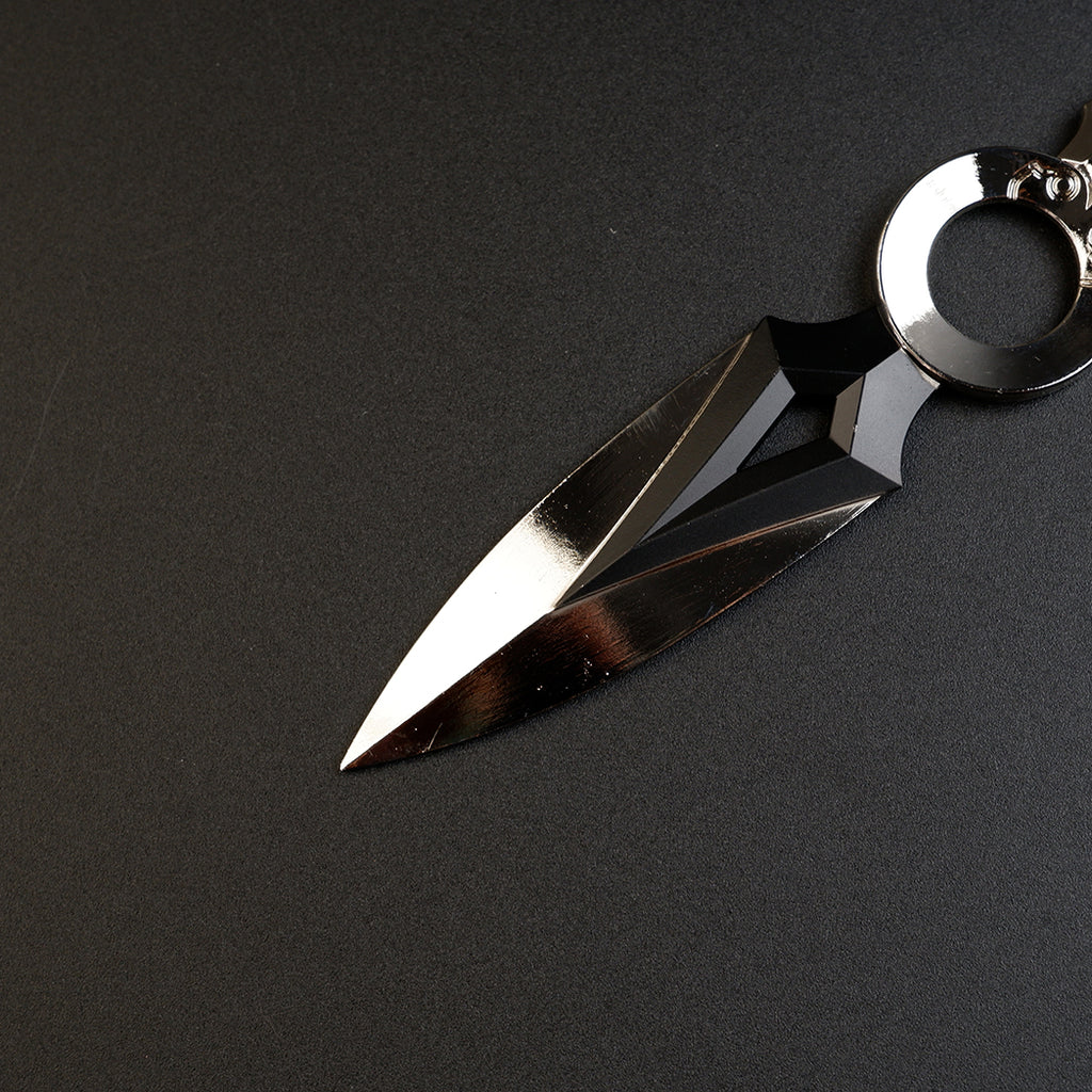 Valorant Jett Kunai 17cm Mirror Chrome Metal Replica – Zinc Alloy Dual-Tone Throwing Knife Collectible