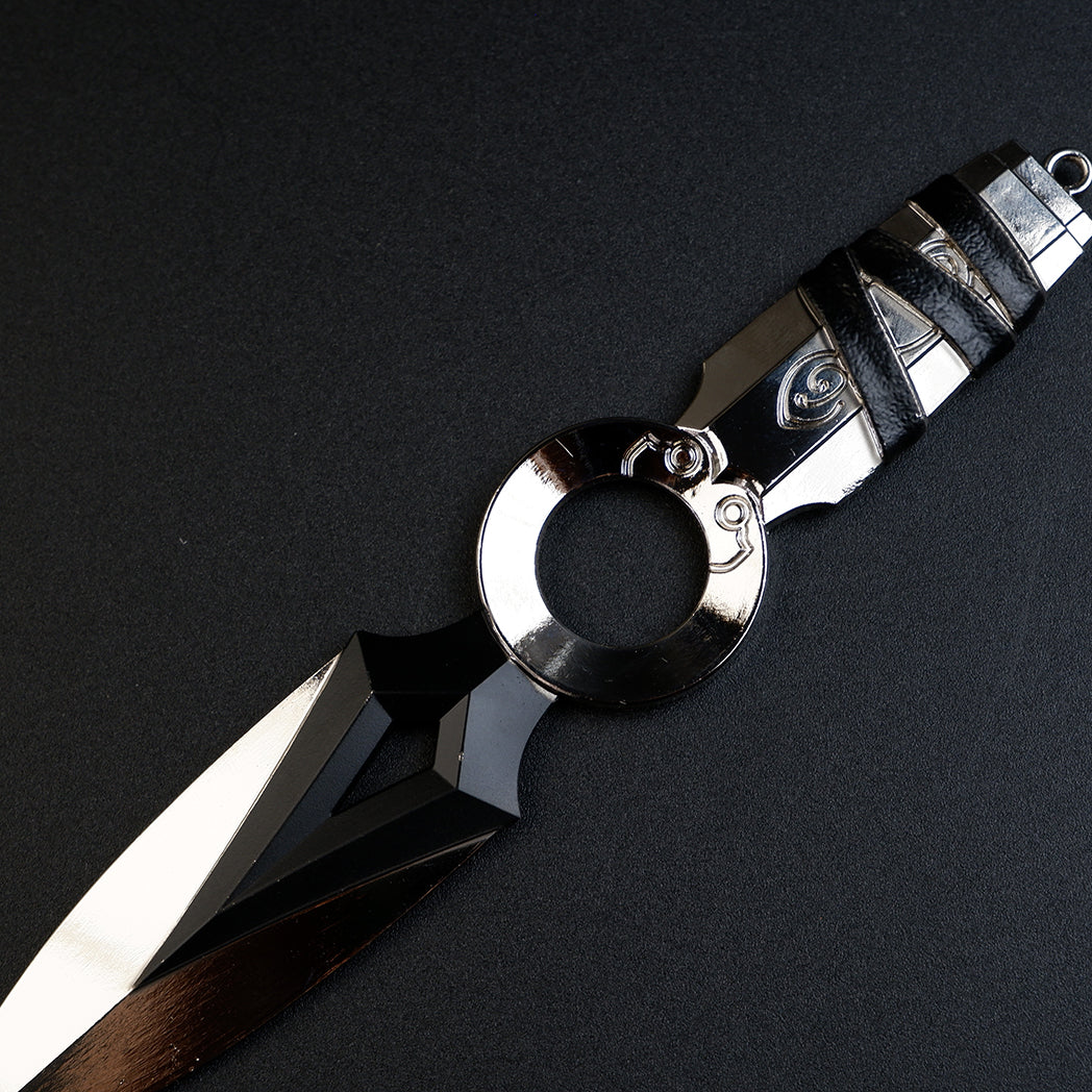 Valorant Jett Kunai 17cm Mirror Chrome Metal Replica – Zinc Alloy Dual-Tone Throwing Knife Collectible