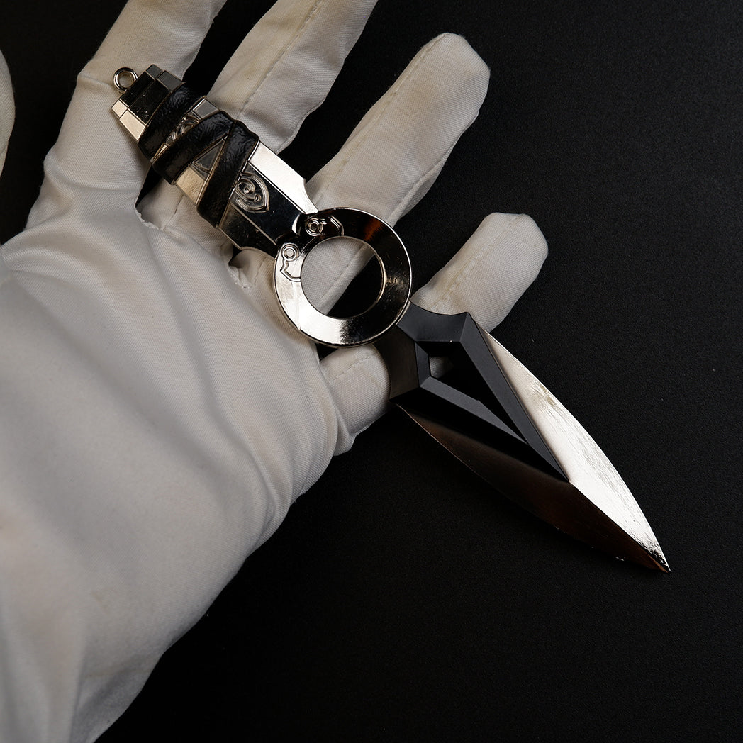 Valorant Jett Kunai 17cm Mirror Chrome Metal Replica – Zinc Alloy Dual-Tone Throwing Knife Collectible