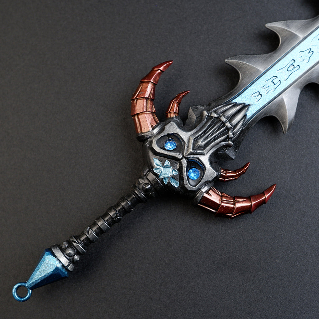 World of Warcraft Frostmourne 22cm Metal Replica – Zinc Alloy Lich King Arthas Blue Rune Greatsword Collectible
