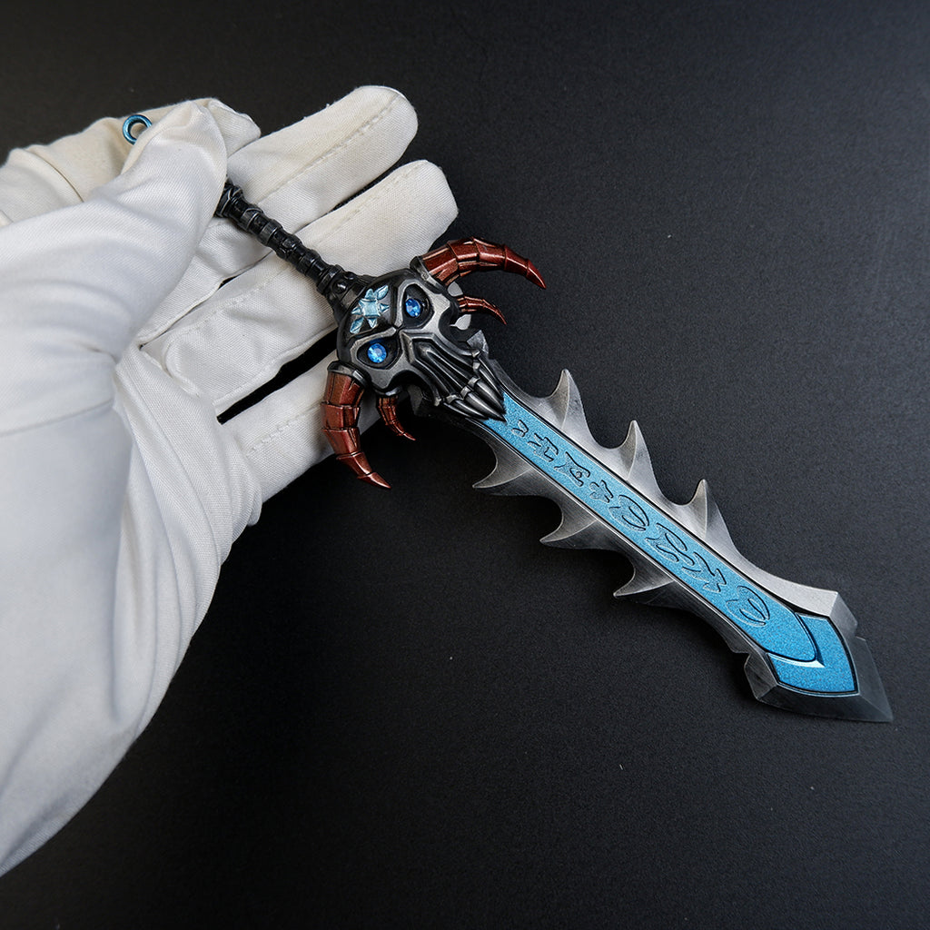 World of Warcraft Frostmourne 22cm Metal Replica – Zinc Alloy Lich King Arthas Blue Rune Greatsword Collectible