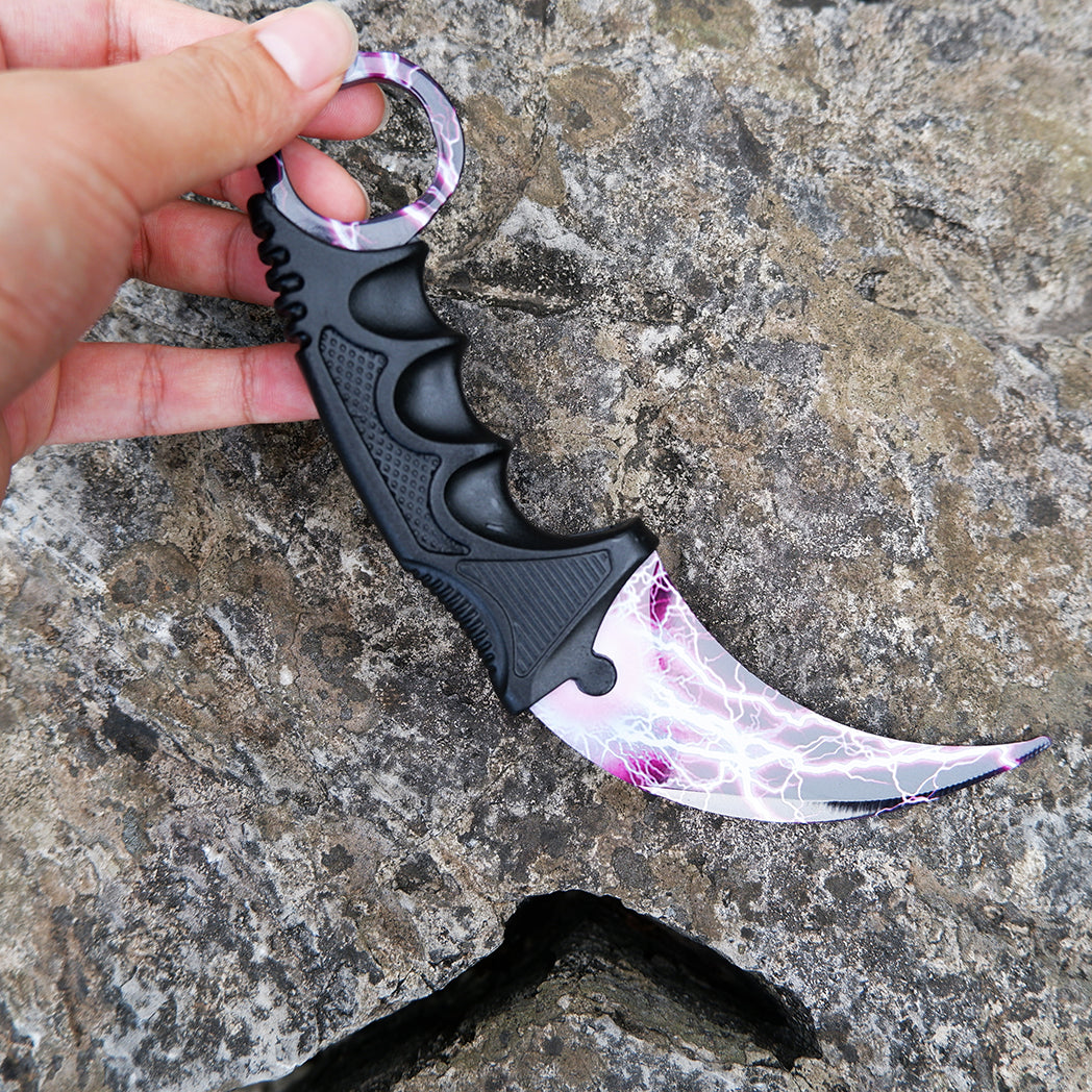 CS2 Karambit Metal Knife Replica – Purple Lightning Strike | Gaming Cosplay Prop Blunt Blade Collectible