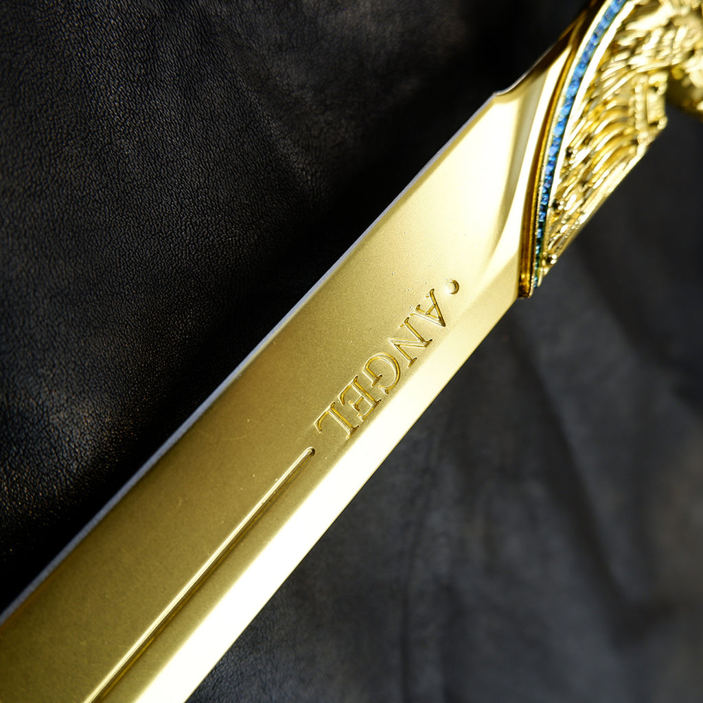 Valorant Champions Angel Knife 22cm Metal Replica with Glacier Stand – Zinc Alloy Gold or Black Angel Wing Dagger Collectible