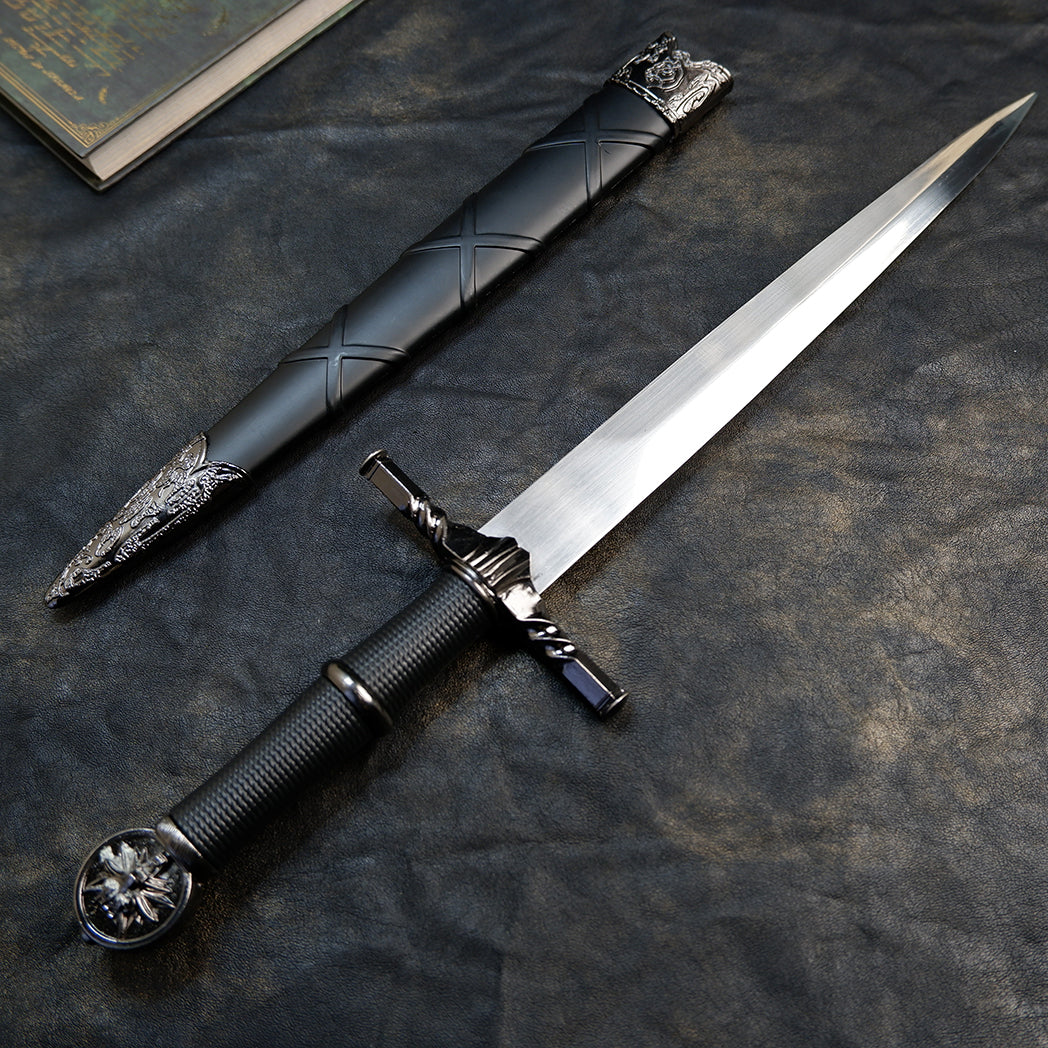 The Witcher 3 Geralt Steel Sword 22cm Metal Replica with Scabbard & Stand – Zinc Alloy Wolf Medallion Pommel Collectible