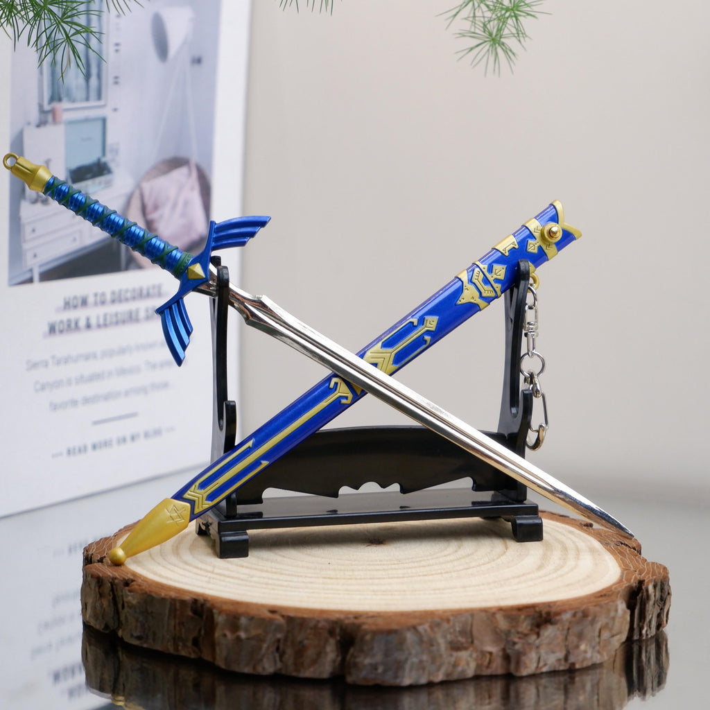 Zelda Tears of the Kingdom Master Sword Keychain – Metal Display Collectible