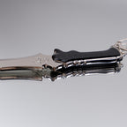 Resident Evil 4 Leon Kennedy Tactical Knife 18cm Metal Replica – RE4 Remake Display Collectible