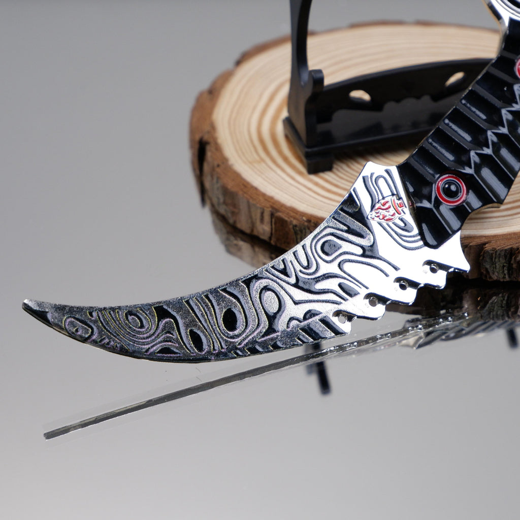CS:GO Karambit Claw Knife Training Prop – Metal Display Collectible