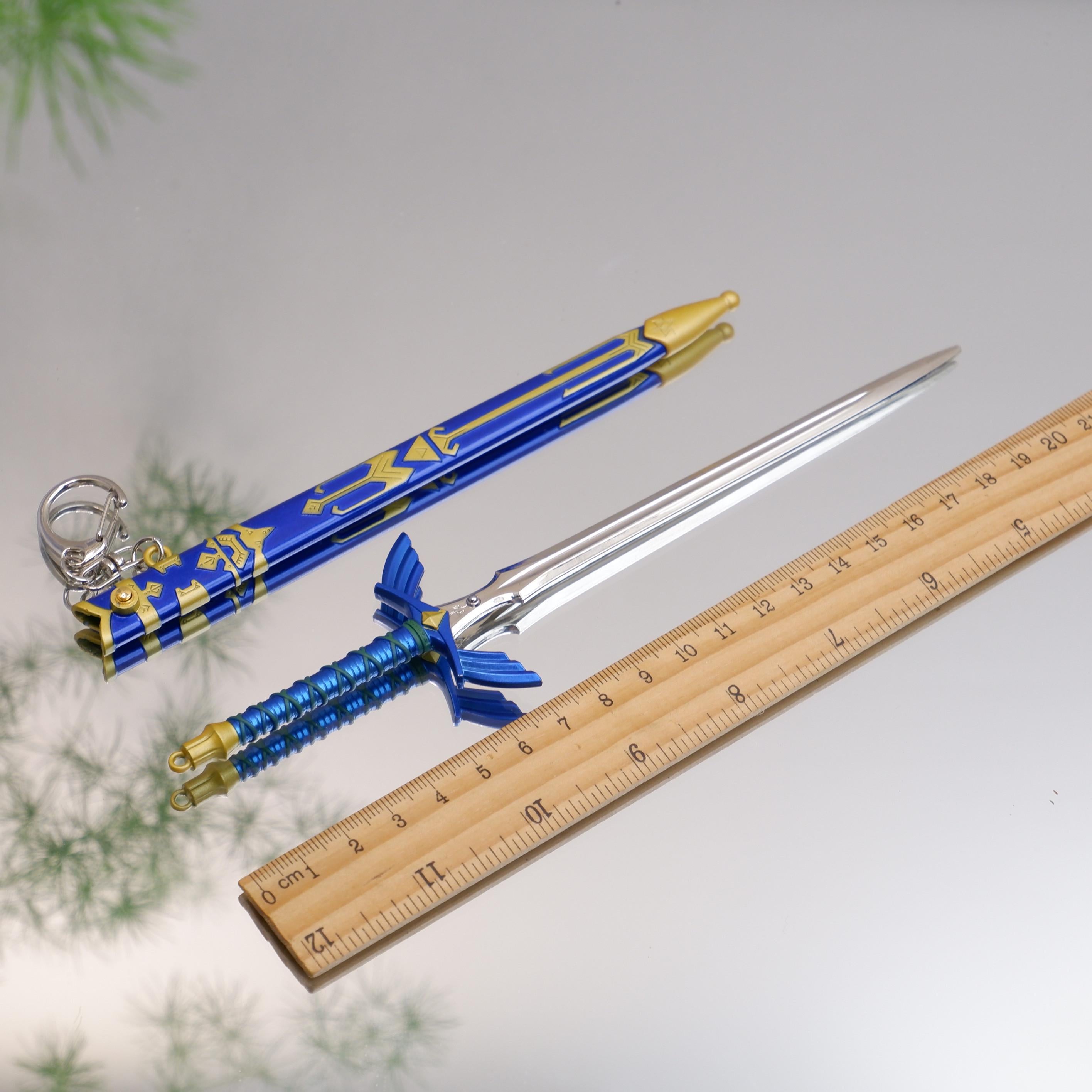 Zelda Tears of the Kingdom Master Sword Keychain – Metal Display Collectible