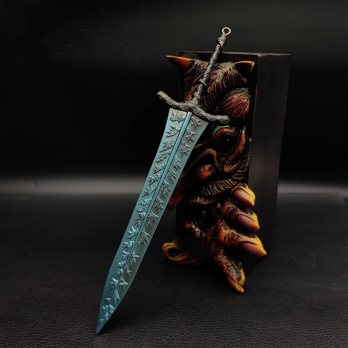 Metal Dark Moonlight Greatsword Miniature 7.8 Inch USA Stock