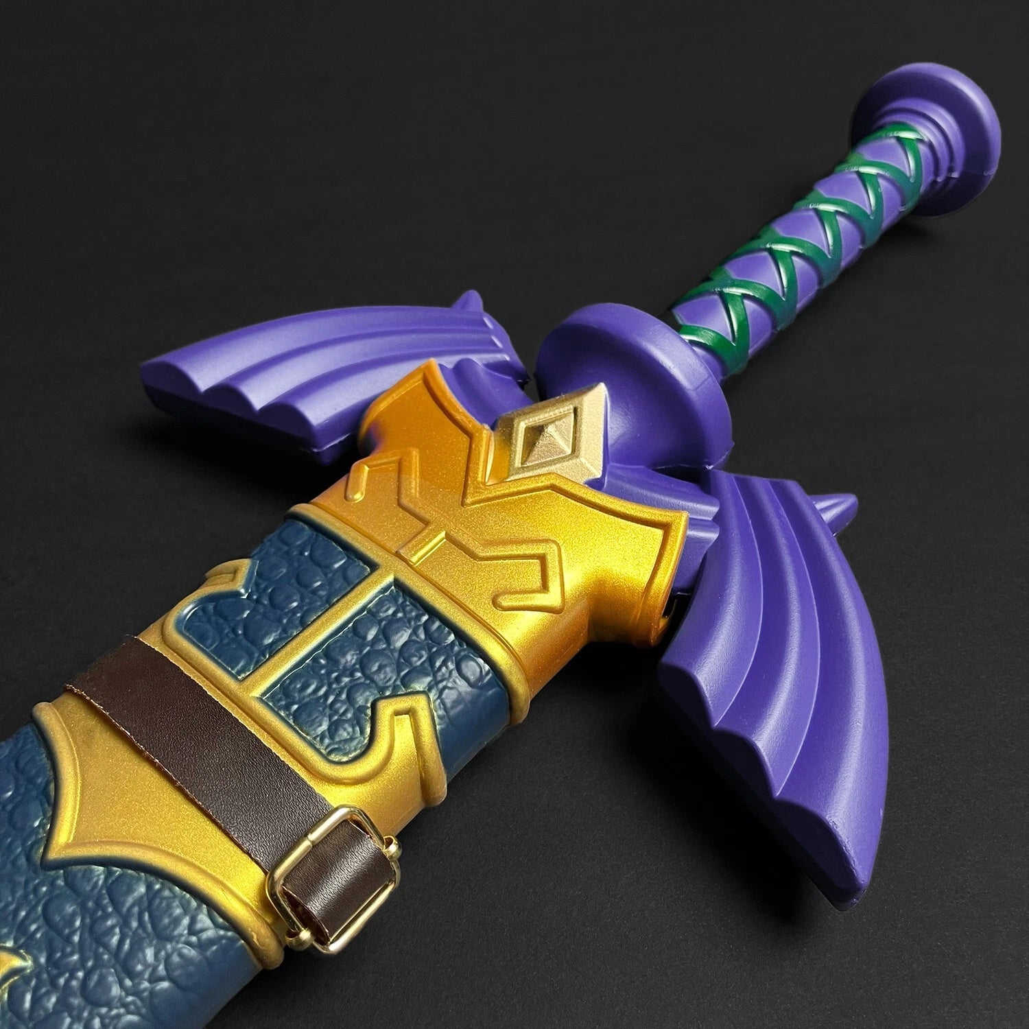 Zelda Skyward Sword Master Sword 80cm Foam Cosplay Prop with Strap – Display Collectible