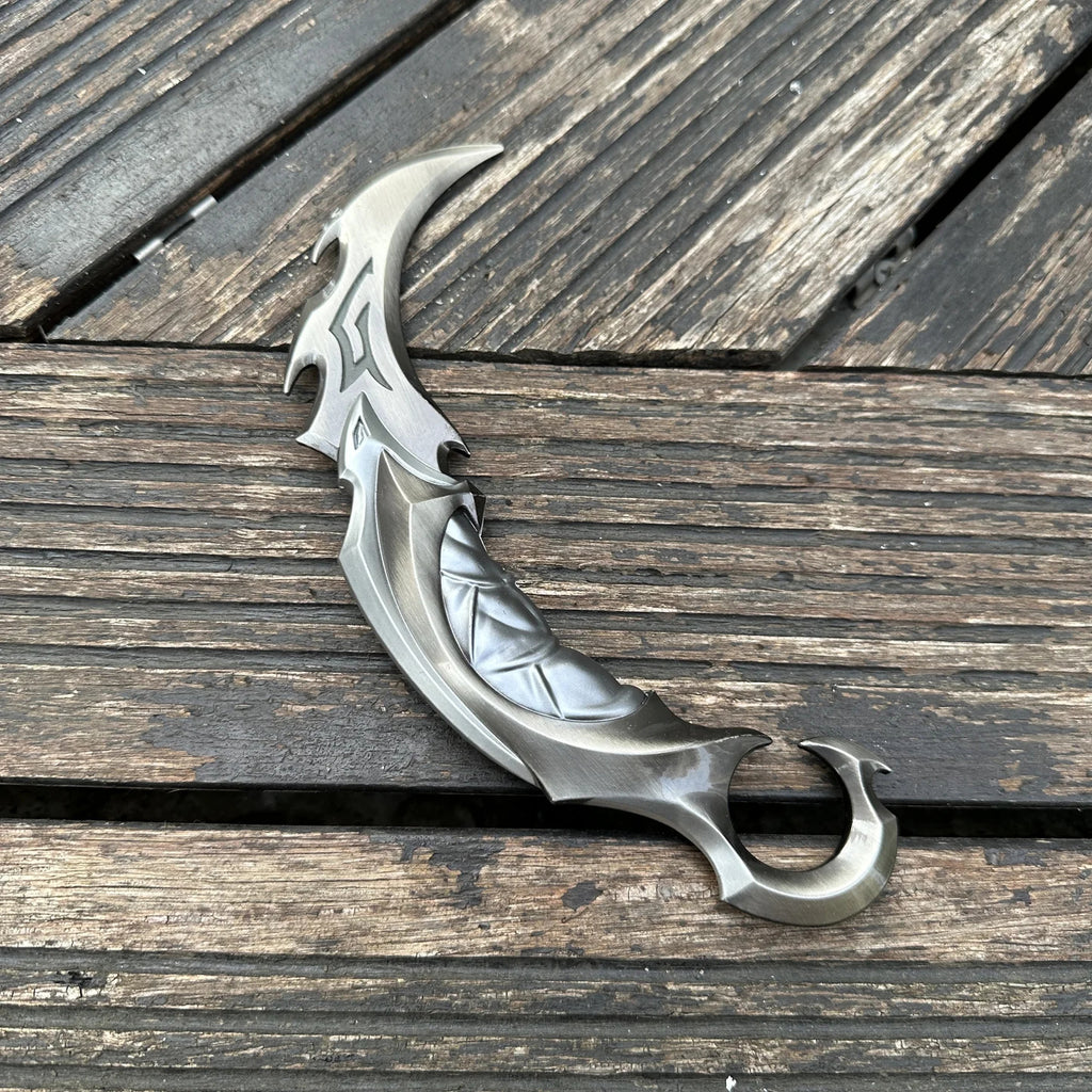 Reaver Rotating Ring Display Prop – Handcrafted Metal Gift | Valorant Inspired