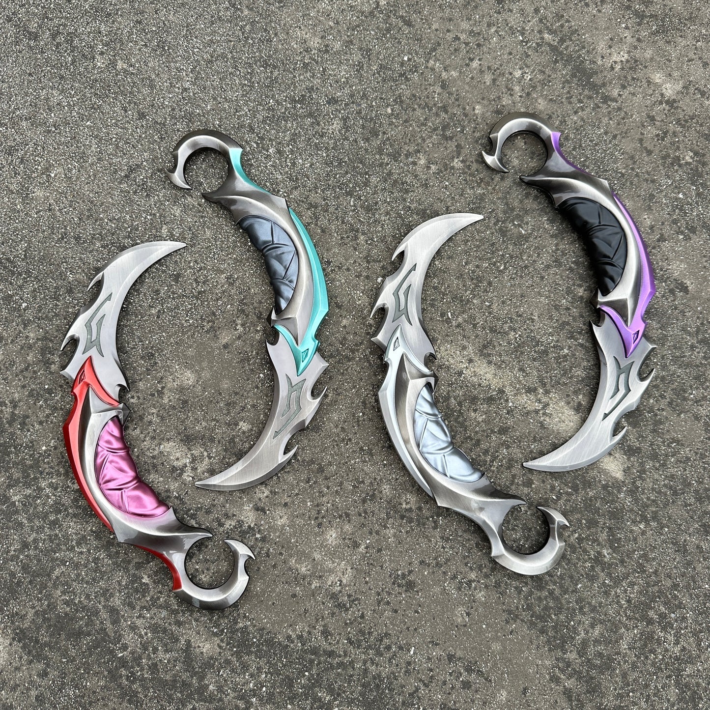 Reaver Rotating Ring Display Prop – Handcrafted Metal Gift | Valorant Inspired