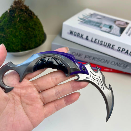 Valorant Reaver Karambit Knife Set – Metal Display Collectible