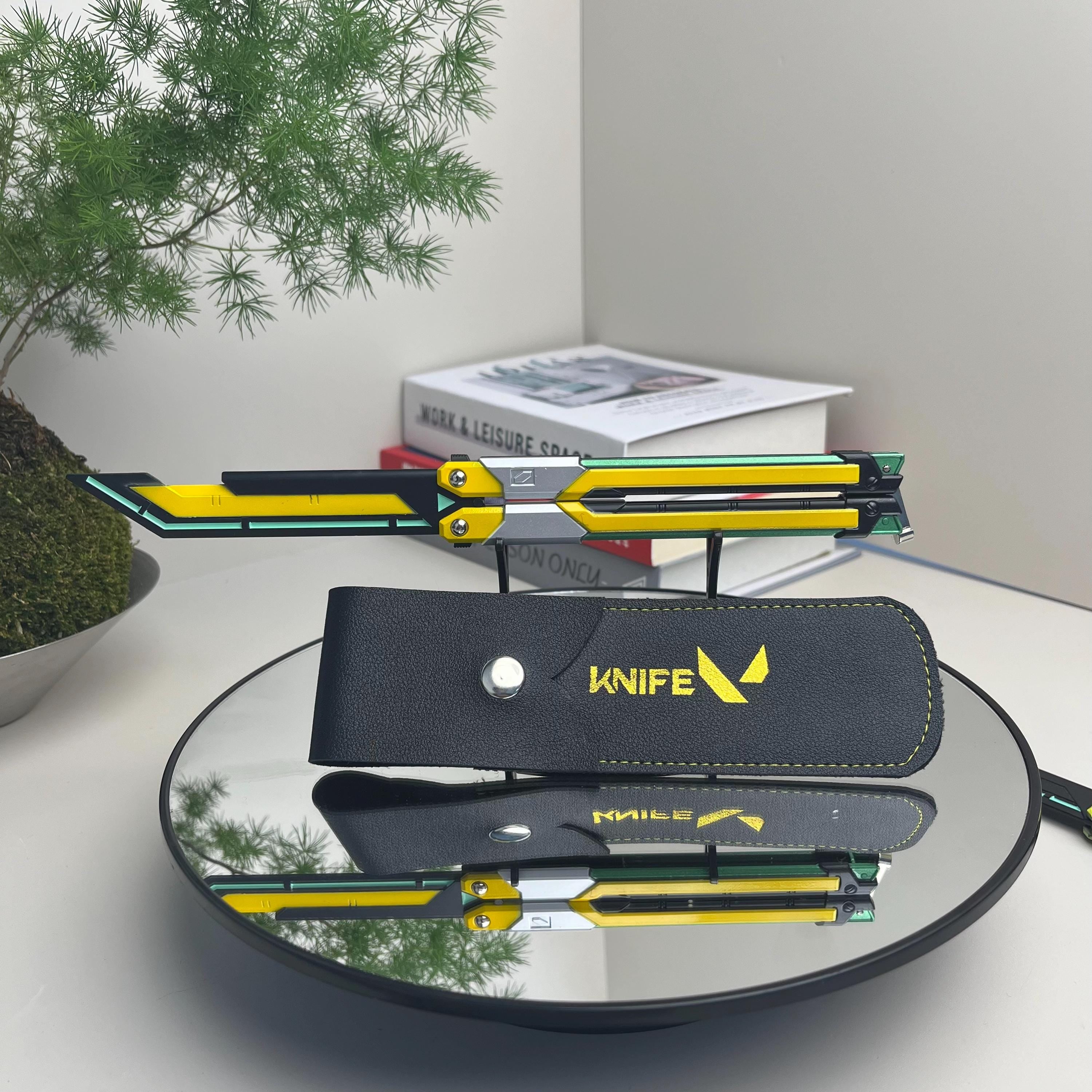 Valorant RGX 11z Pro Firefly & Yoru Butterfly Knife – Illuminated Folding Trainer Knife Collectible, Gift