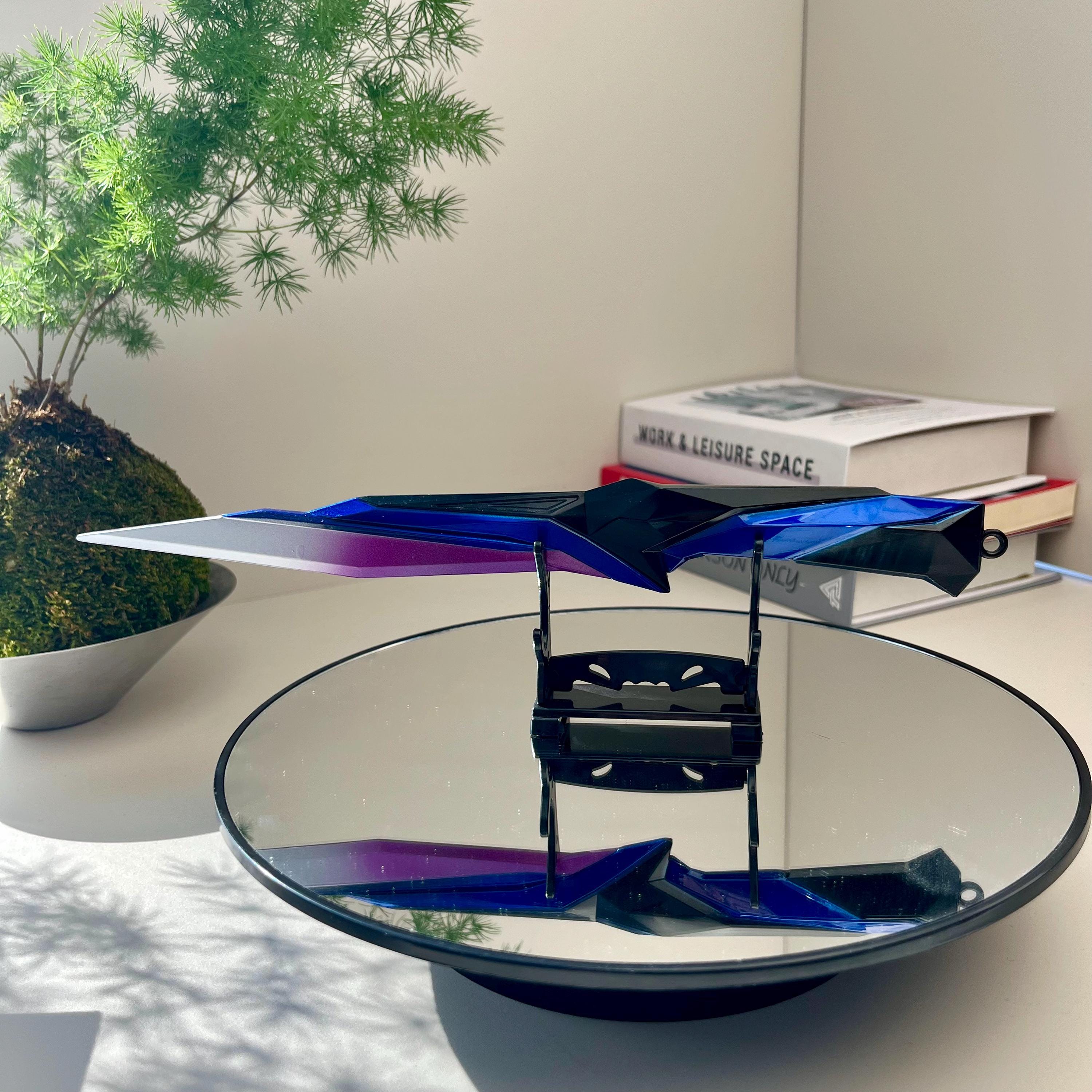 Valorant Singularity Dagger - A gamer's collectible and the perfect gift.