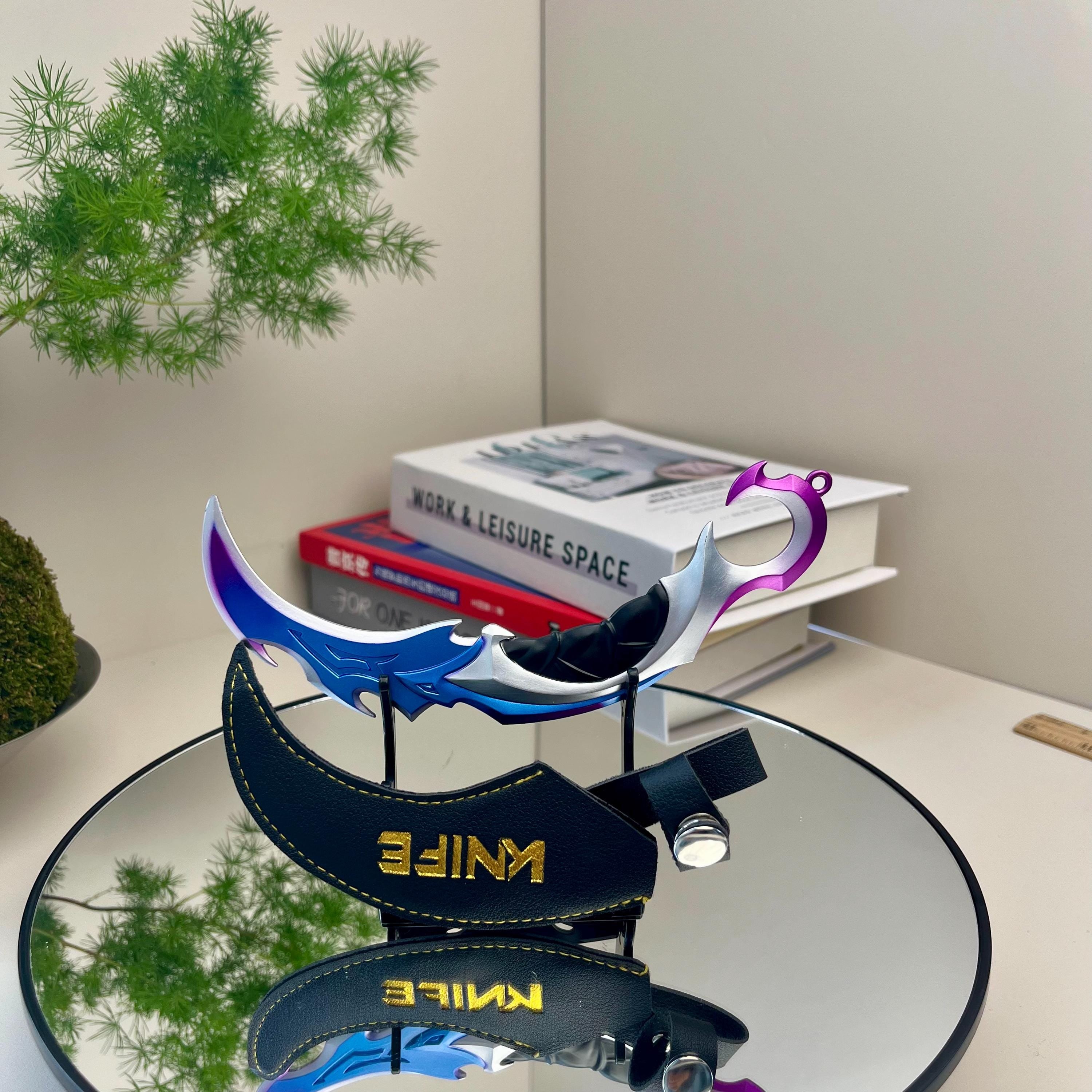 Valorant Raider Claw Knife – Rotating Blunt Blade Trainer, Game Replica Collectible