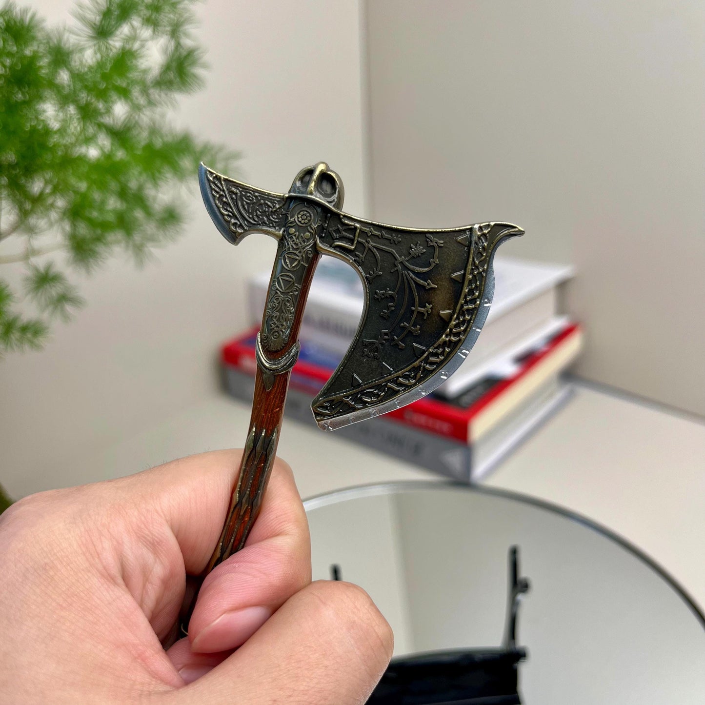 God Of War Kratos Axe, Scandinavian Axe, Game Peripherals, War Axe, Battle Axe, Weapons Replica, Axe Keychain, Cosplay Porp, Boy Toy Gifts