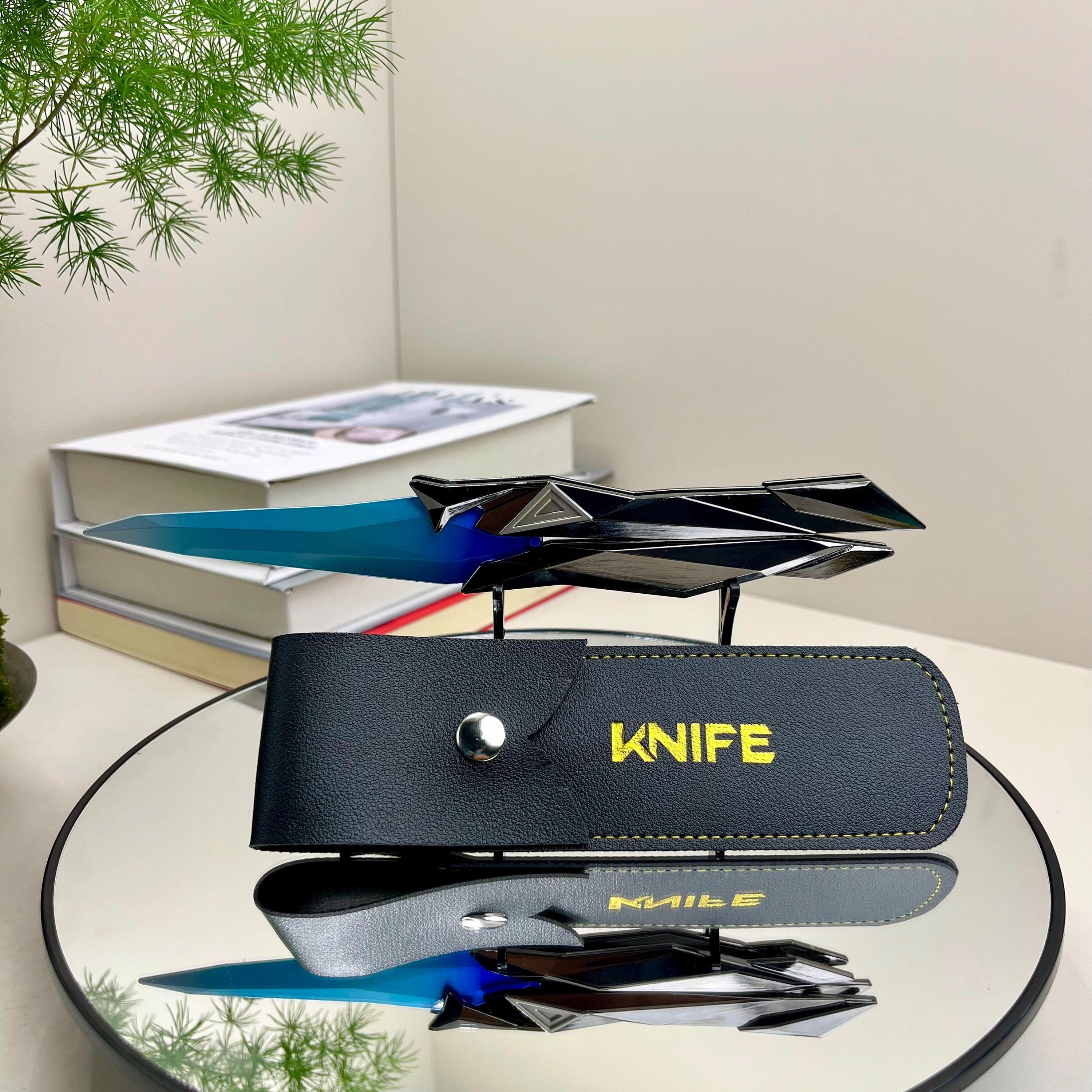 Valorant Singularity Knife – Folding Metal Collectible